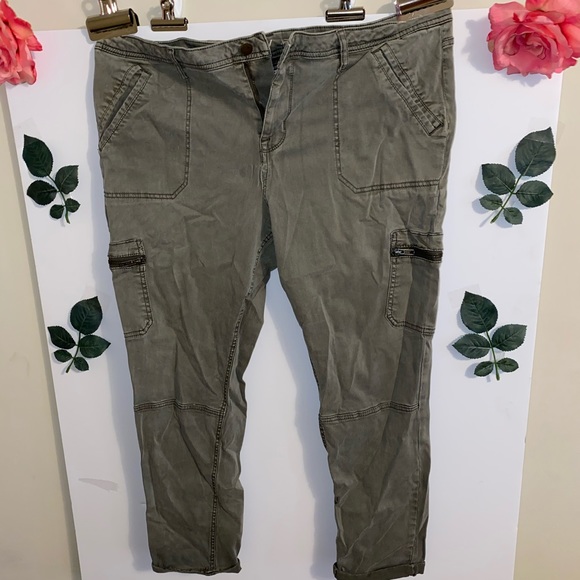Army green jeans - Picture 1 of 4